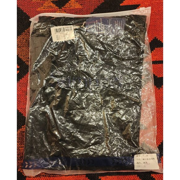 NEW Short-Sleeve Black V-Neck T-Shirt XXL Polyester Blend Stretchy Fabric - Picture 6 of 16